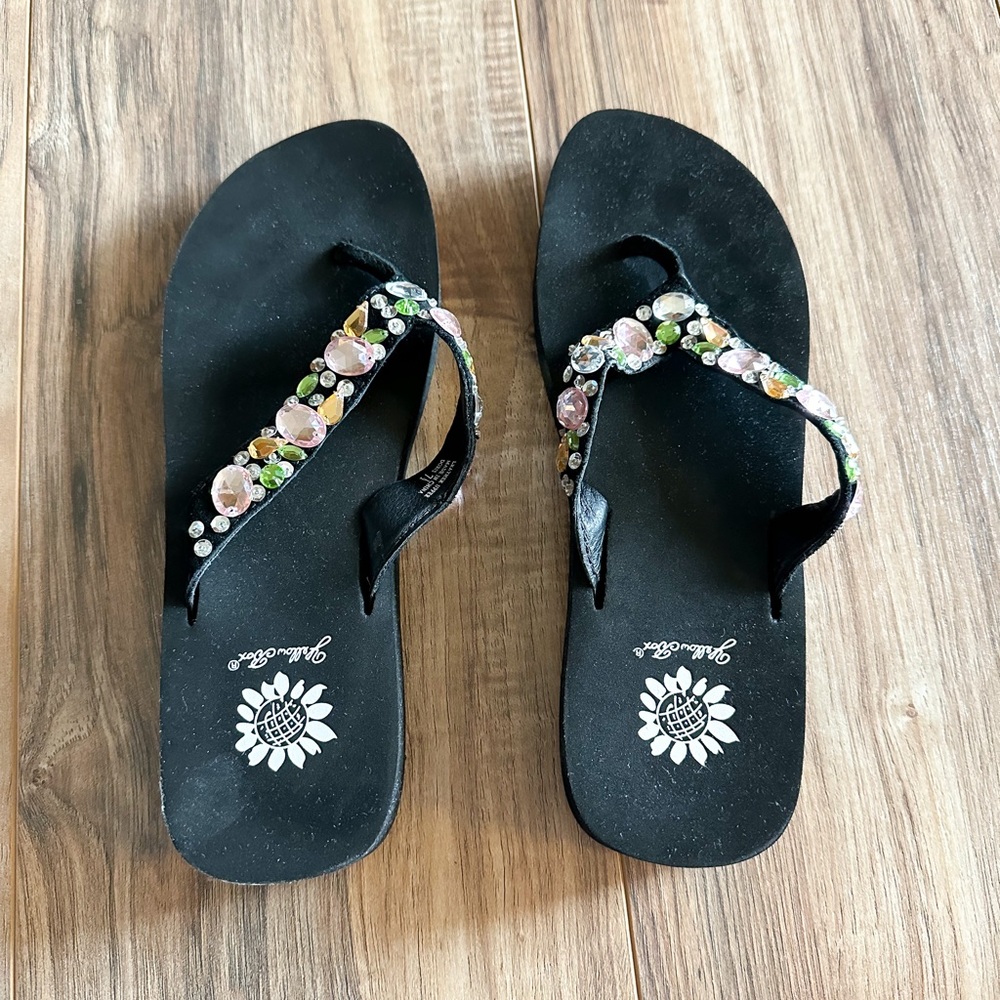 Pastel Faux Gemstone Yellowbox Sandals - Picture 2 of 5